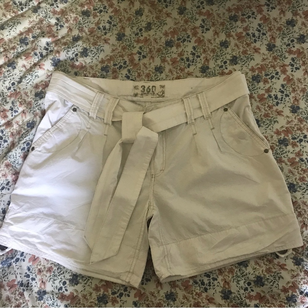 360 Surf Ladies Shorts - Size 11